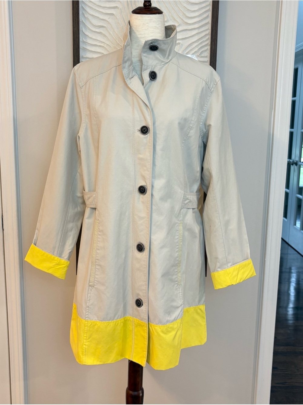Eddie Bauer Tan Trench Coat Yellow Trim Size Large